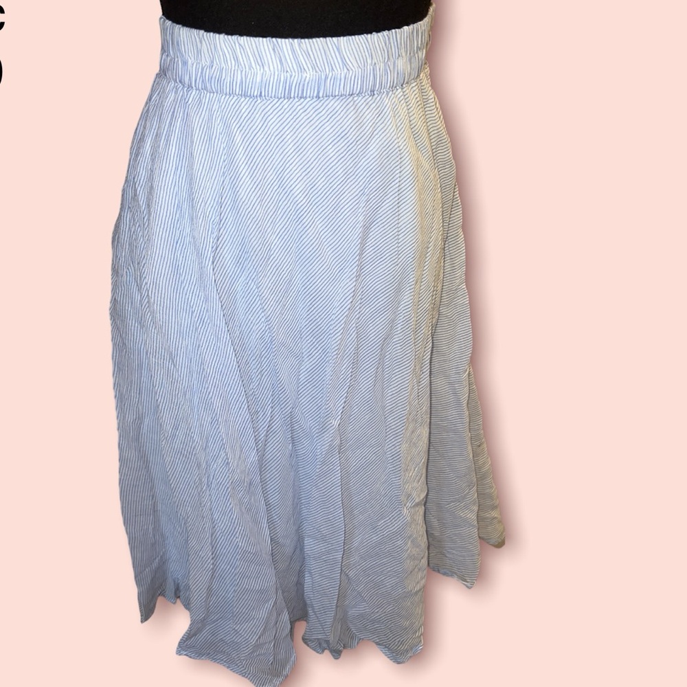 Elegant Blue Striped Skirt
